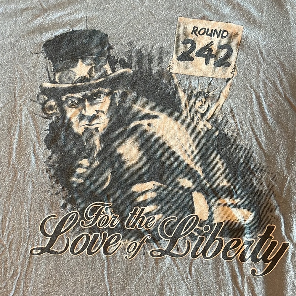 Grunt Style. Mens Large. Like new. Light blue.